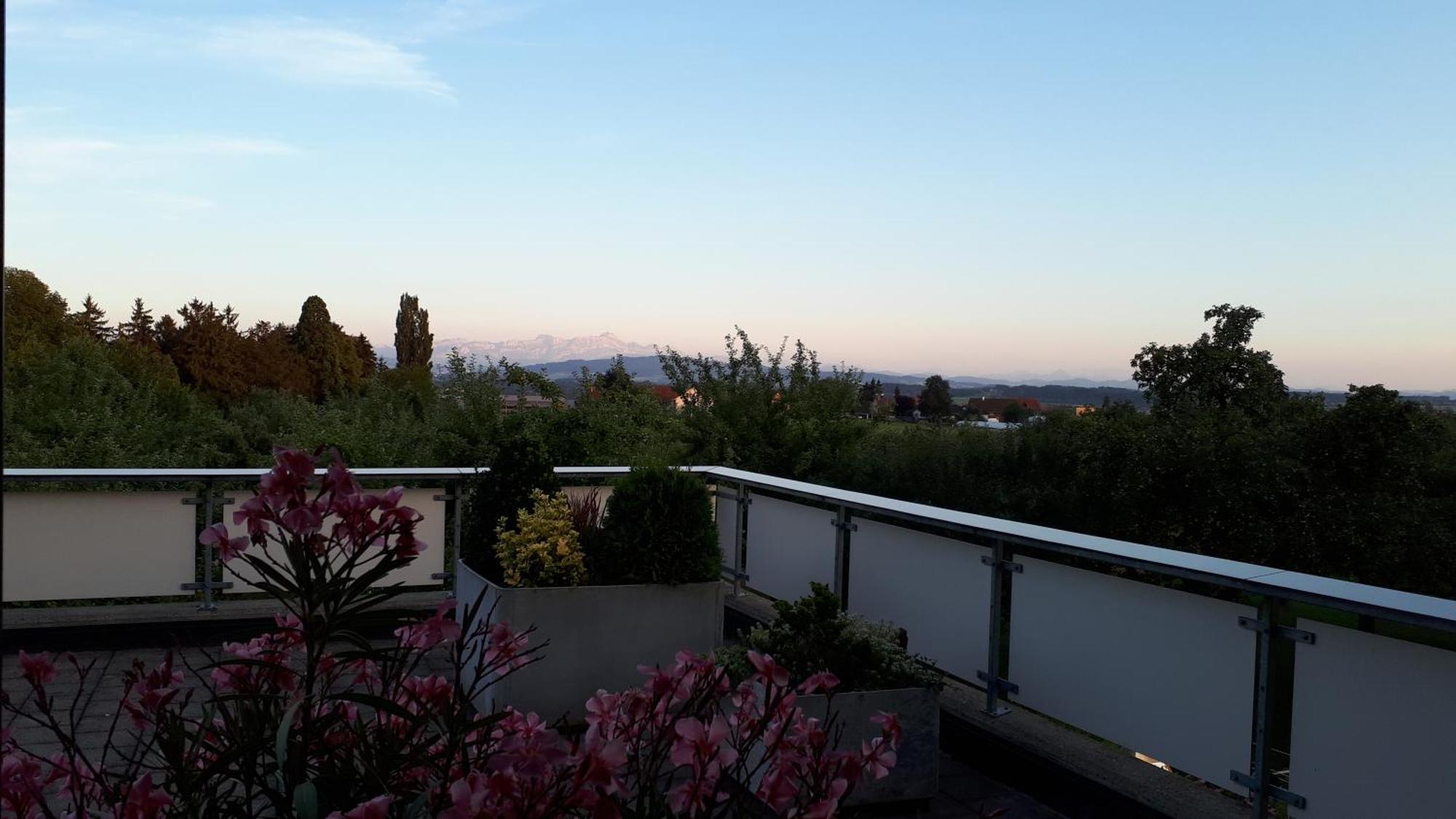 Haus St.Michael Hotel Dozwil Bagian luar foto