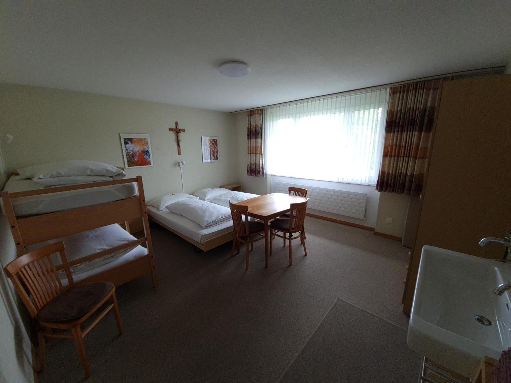Haus St.Michael Hotel Dozwil Bagian luar foto