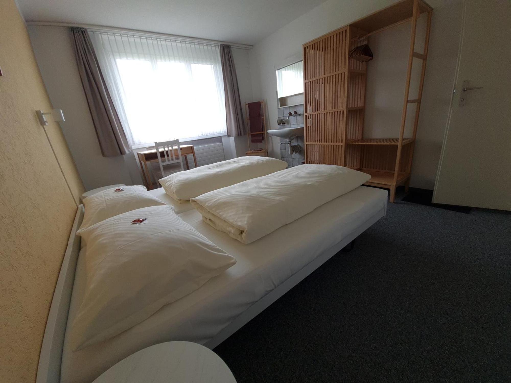 Haus St.Michael Hotel Dozwil Bagian luar foto
