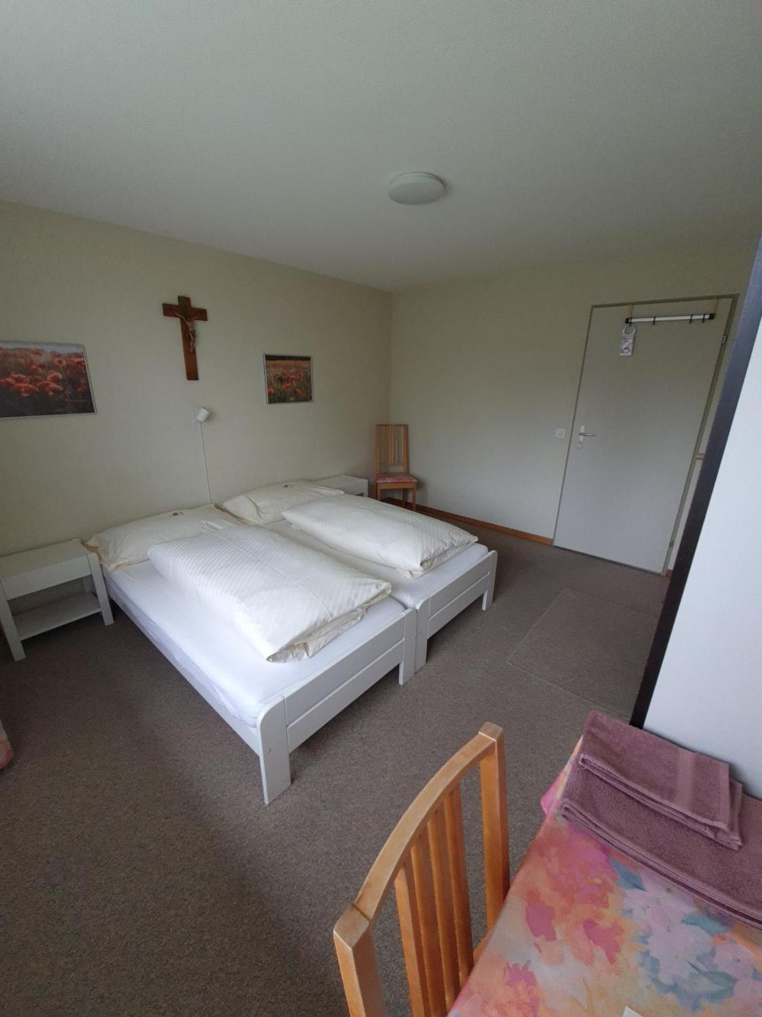 Haus St.Michael Hotel Dozwil Bagian luar foto